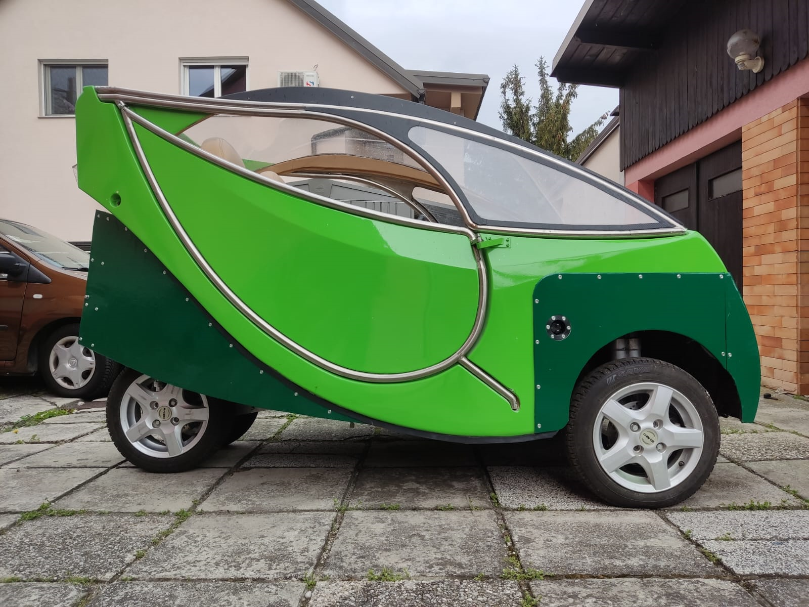 ev